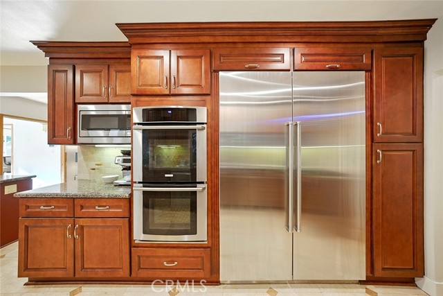 1210 Los Altos Avenue, Long Beach CA: https://media.crmls.org/medias/c6865f3d-9180-48de-a982-be4a4d1ab638.jpg