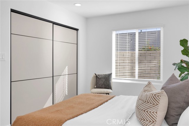 Image 33 of 60 For 21032 Shepherd