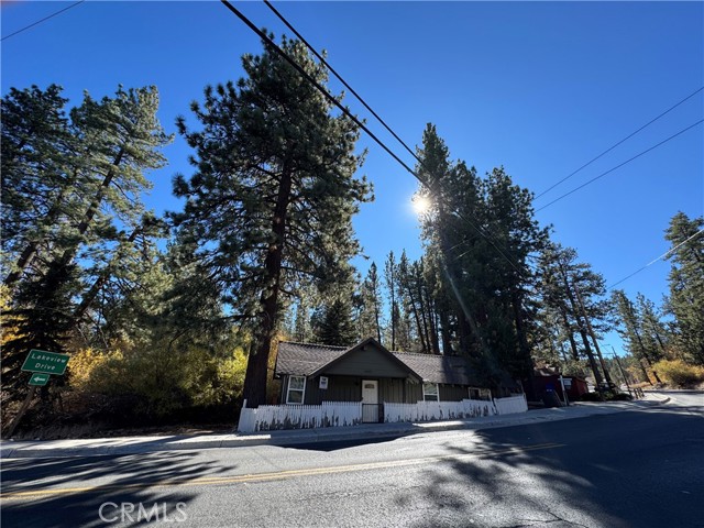 Detail Gallery Image 19 of 20 For 40419 Big Bear Bld, Big Bear Lake,  CA 92315 - 3 Beds | 2 Baths