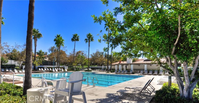 25 Via Tortuga, Rancho Santa Margarita CA: https://media.crmls.org/medias/c687e7d6-673a-4590-bf0d-63a912694986.jpg