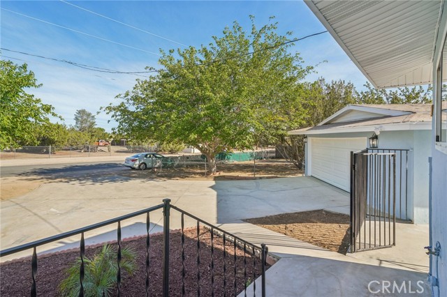 Detail Gallery Image 4 of 47 For 17323 Fairburn St, Hesperia,  CA 92345 - 3 Beds | 2 Baths