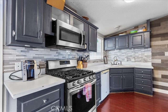 Detail Gallery Image 30 of 41 For 9080 Bloomfield #126,  Cypress,  CA 90630 - 4 Beds | 2 Baths