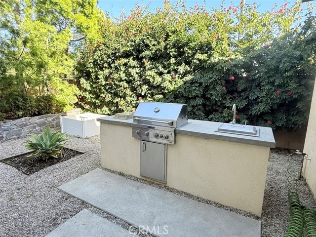 Detail Gallery Image 15 of 17 For 38 Stafford Pl, Tustin,  CA 92782 - 5 Beds | 5/1 Baths