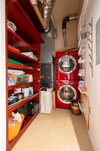 1155 South Grand Avenue, Los Angeles CA: https://media.crmls.org/medias/c6893e80-4212-4701-af80-beed73f0f2f0.jpg