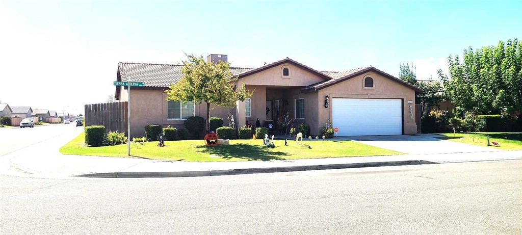 5111 Tierra Abierta Drive