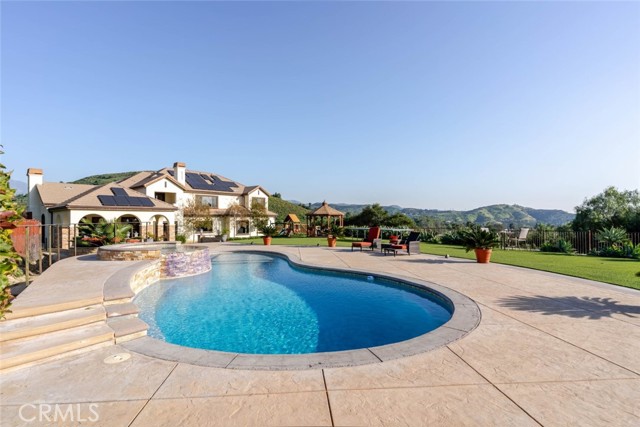 Detail Gallery Image 59 of 72 For 10817 W Stallion Ranch Rd, Sunland,  CA 91040 - 5 Beds | 6 Baths