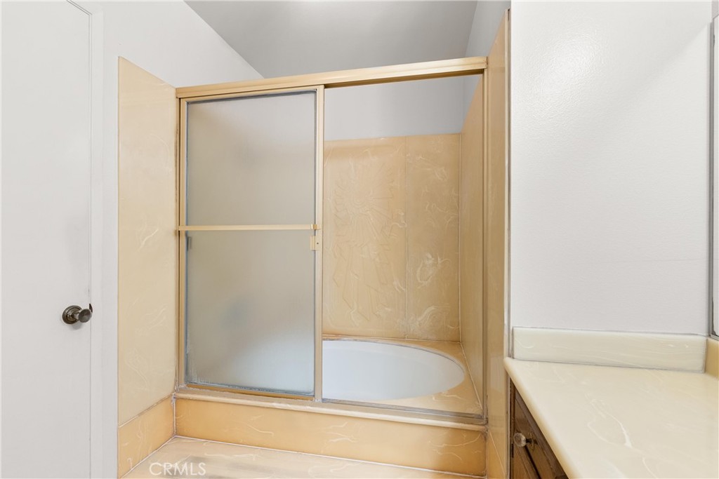 MLS #OC25219195 image #26