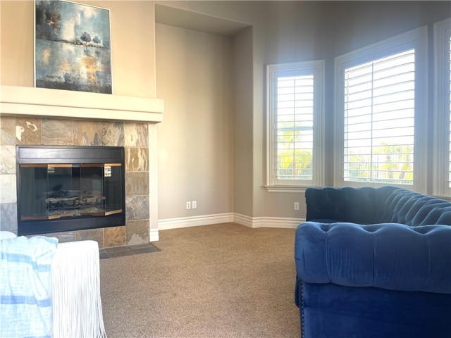 4069 Nancy Circle, Corona CA: https://media.crmls.org/medias/c68bd225-bcf9-43ea-aba8-194ff3f8105c.jpg