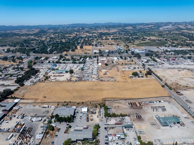 0 Volpi Ysabel Road, Paso Robles CA: https://media.crmls.org/medias/c68be329-646e-4a3f-9d2d-b43d2e7d025e.jpg