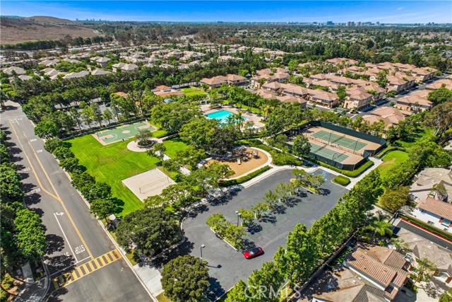 29 Poppy, Irvine CA: https://media.crmls.org/medias/c68c06b5-deaf-49a4-946d-c0295fc611fc.jpg