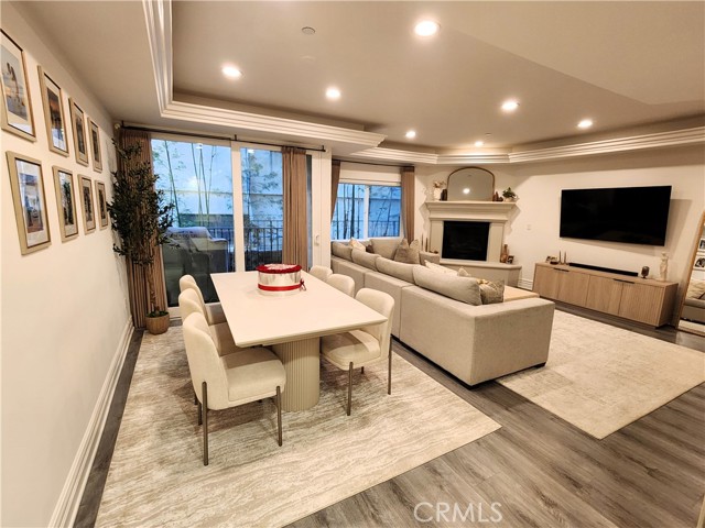 Detail Gallery Image 7 of 34 For 820 S Bedford #105,  Los Angeles,  CA 90035 - 2 Beds | 2/1 Baths