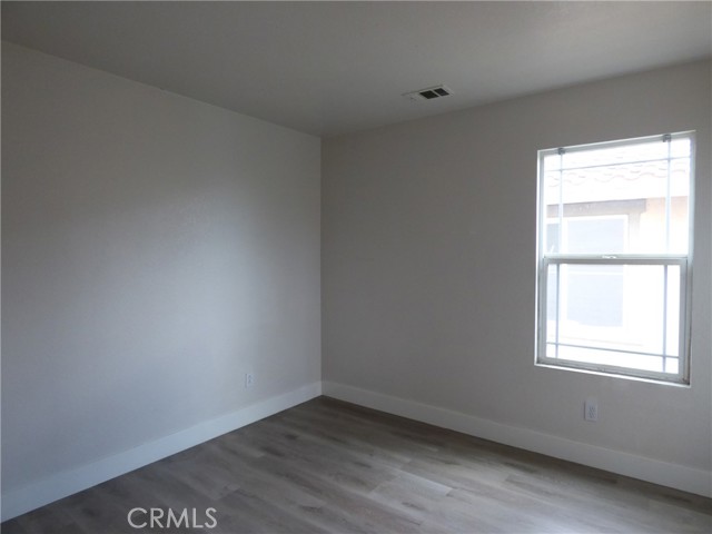 Detail Gallery Image 19 of 30 For 6279 Long Cove Dr, Fontana,  CA 92336 - 3 Beds | 2/1 Baths