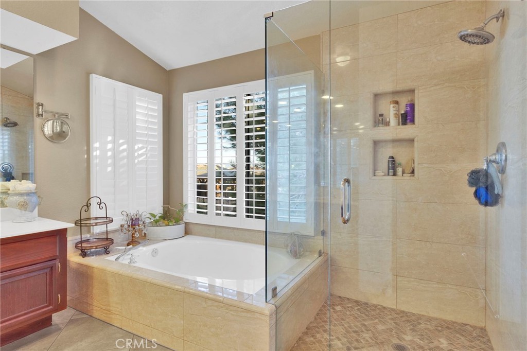 MLS #IG25258356 image #27