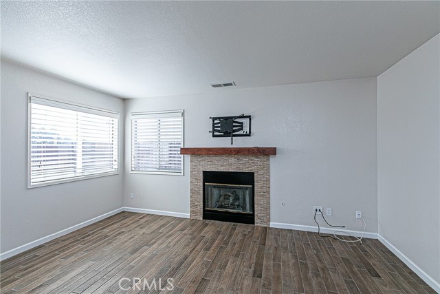 Detail Gallery Image 10 of 33 For 4127 Morning Ridge Rd, Santa Maria,  CA 93455 - 4 Beds | 2/1 Baths