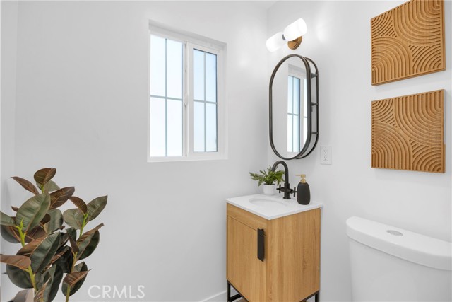 Detail Gallery Image 26 of 49 For 5711 Simpson Ave, Valley Village,  CA 91607 - 4 Beds | 2/1 Baths