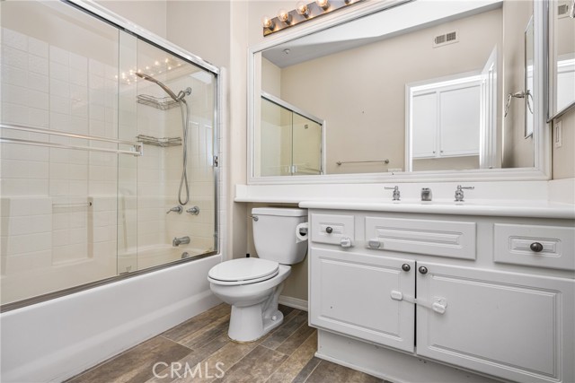 1408 Solvay Aisle, Irvine CA: https://media.crmls.org/medias/c68e853a-3312-4d6f-ac13-d0772fddb82a.jpg