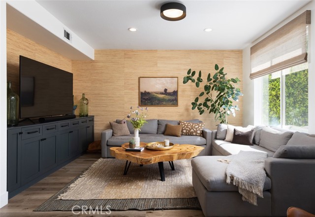 11 Southern Hills Drive, Aliso Viejo CA: https://media.crmls.org/medias/c68e9ae2-b954-43d6-af4a-00c0e4b91372.jpg