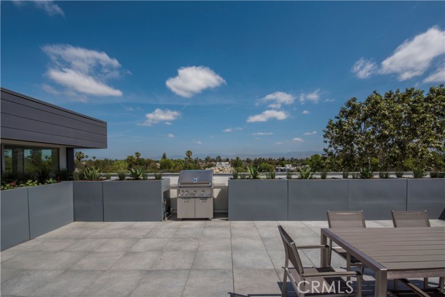 Detail Gallery Image 16 of 25 For 12117 Valleyheart Dr #301,  Studio City,  CA 91604 - 1 Beds | 1 Baths