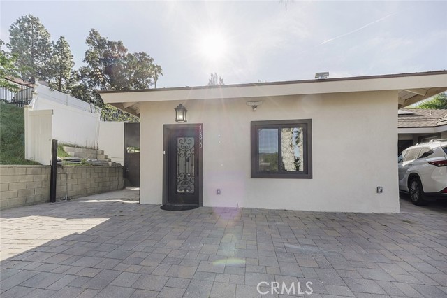 Detail Gallery Image 5 of 23 For 12809 Woodley Ave, Granada Hills,  CA 91344 - 1 Beds | 1 Baths