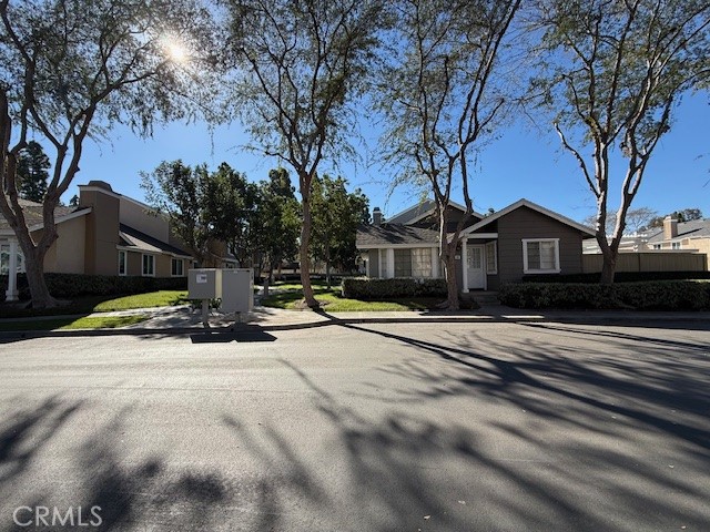 Detail Gallery Image 4 of 60 For 63 Thicket, Irvine,  CA 92614 - 3 Beds | 2 Baths