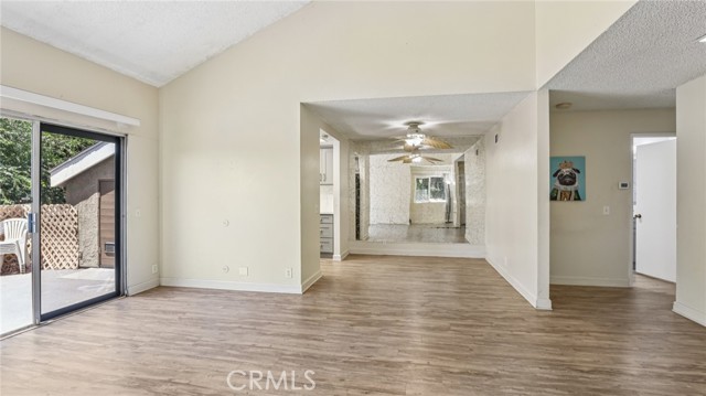 Image 6 of 29 For 6816 Alondra Boulevard 43