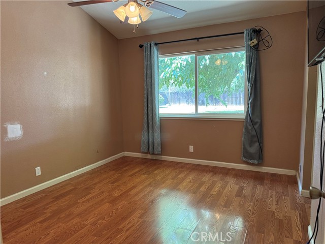 Detail Gallery Image 14 of 19 For 1353 Villa Dr, Merced,  CA 95340 - 3 Beds | 2 Baths