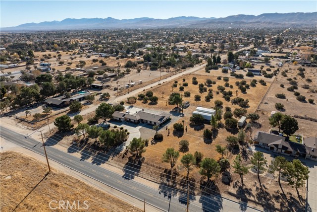 Detail Gallery Image 42 of 56 For 2512 W Avenue, Palmdale,  CA 93551 - 3 Beds | 3 Baths