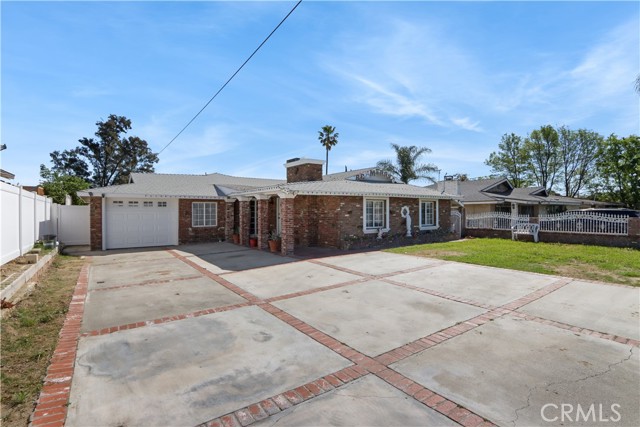 Detail Gallery Image 2 of 15 For 9257 Palmetto, Fontana,  CA 92335 - – Beds | – Baths