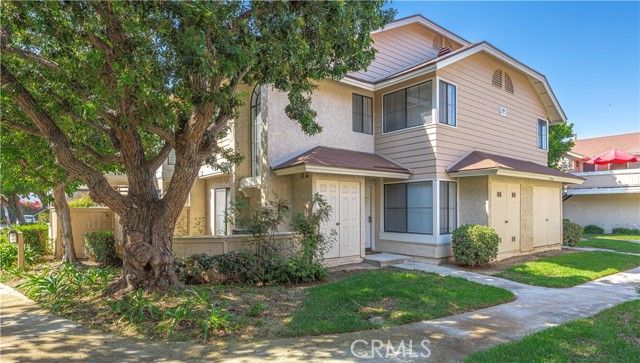 Detail Gallery Image 1 of 38 For 12660 Briarglen Loop #G,  Stanton,  CA 90680 - 2 Beds | 2/1 Baths