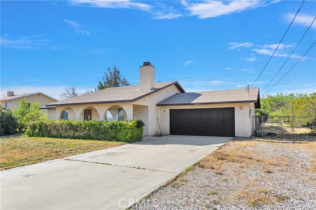 Detail Gallery Image 1 of 30 For 14741 Eucalyptus St, Hesperia,  CA 92345 - 2 Beds | 2 Baths
