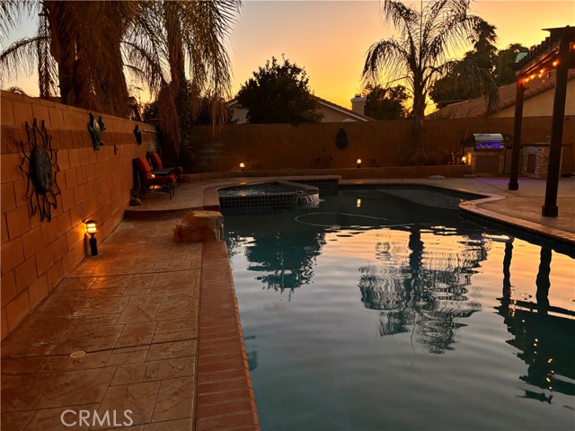 Detail Gallery Image 12 of 26 For 1508 Palomar Mountain Pl, Hemet,  CA 92545 - 5 Beds | 3 Baths