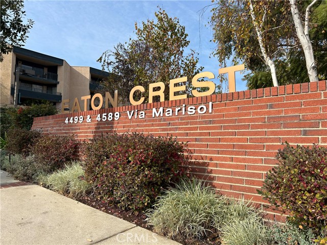 Detail Gallery Image 4 of 4 For 4499 via Marisol #327,  Los Angeles,  CA 90042 - 2 Beds | 2 Baths