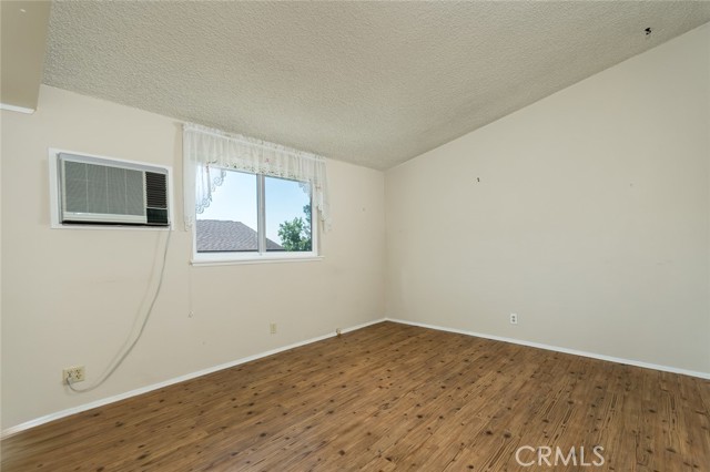 3614 Burritt Way, Glendale CA: https://media.crmls.org/medias/c695956f-5679-4cbf-8cab-34575e4b70d0.jpg