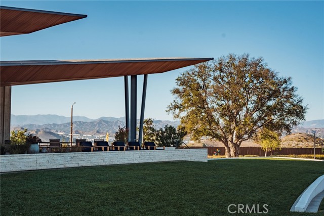 Detail Gallery Image 40 of 46 For 27410 N Merlin Pl #101,  Valencia,  CA 91381 - 2 Beds | 2 Baths