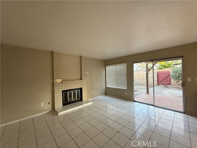 Detail Gallery Image 9 of 54 For 1209 W Morgan St, Rialto,  CA 92376 - 4 Beds | 2/1 Baths