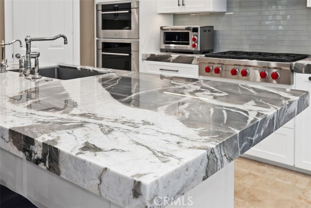 2413 Camino Oleada, San Clemente CA: https://media.crmls.org/medias/c6988d2e-6447-49e5-9cdf-37d67a23563b.jpg