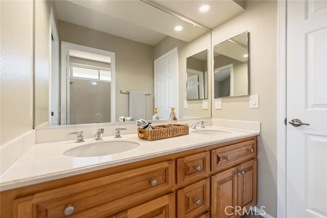 6335 E Smokey Avenue, Orange CA: https://media.crmls.org/medias/c6994f36-fe71-43ce-9210-4bd35ef13f28.jpg