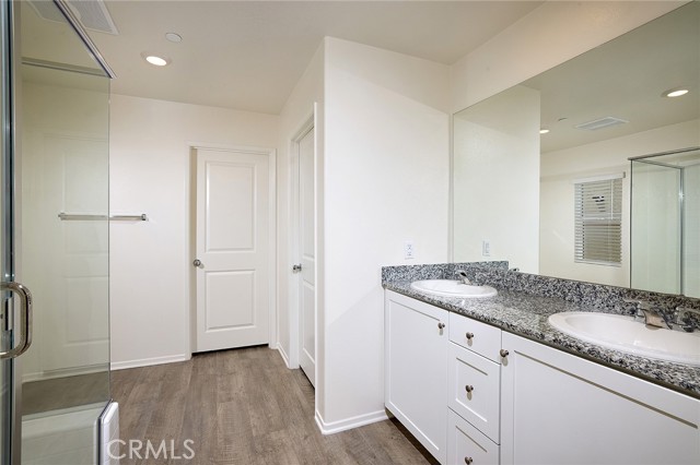 Detail Gallery Image 9 of 14 For 1227 Justice Pl, Hemet,  CA 92543 - 3 Beds | 2 Baths