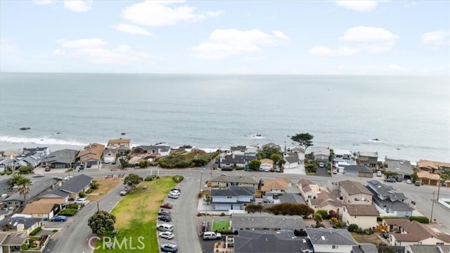 31 N 3rd Street, Cayucos CA: https://media.crmls.org/medias/c69a93b4-3e1d-4b2c-bbe8-569fc0bc7b60.jpg