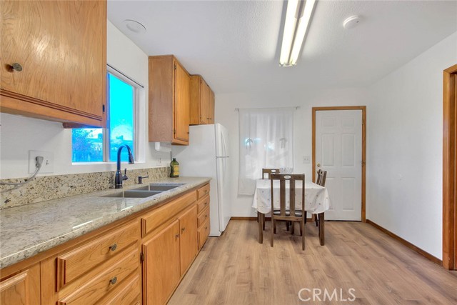 Detail Gallery Image 9 of 47 For 527 Cottage Ln, Big Bear Lake,  CA 92315 - 2 Beds | 1 Baths