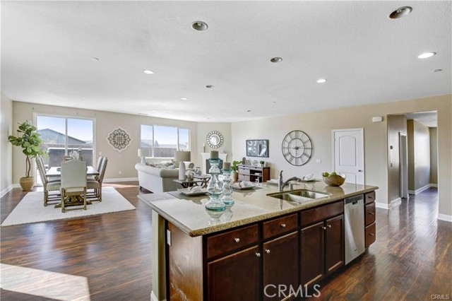 Detail Gallery Image 7 of 27 For 34929 Sage Canyon Ct, Winchester,  CA 92596 - 3 Beds | 2/1 Baths