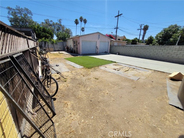 Detail Gallery Image 9 of 25 For 2920 Van Buren Pl, Los Angeles,  CA 90007 - 4 Beds | 2 Baths
