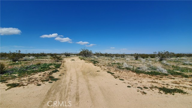 0 Holly Rd & Middleton Rd, Adelanto, California 92301, ,Land,For Sale,0 Holly Rd & Middleton Rd,CRSR24050129