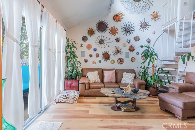 Image 4 of 35 For 25847 Mcbean Pkwy  25