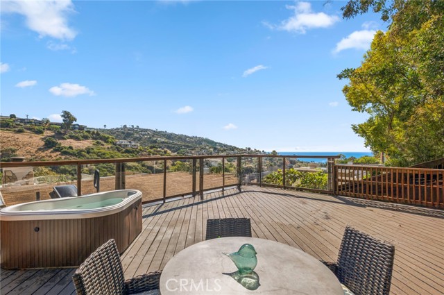 Detail Gallery Image 12 of 14 For 1346 Cerritos, Laguna Beach,  CA 92651 - 3 Beds | 2 Baths