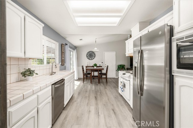 30015 Stetson Drive, Coarsegold CA: https://media.crmls.org/medias/c6a112f1-d7b6-4e8b-b770-0695c0c18fc9.jpg