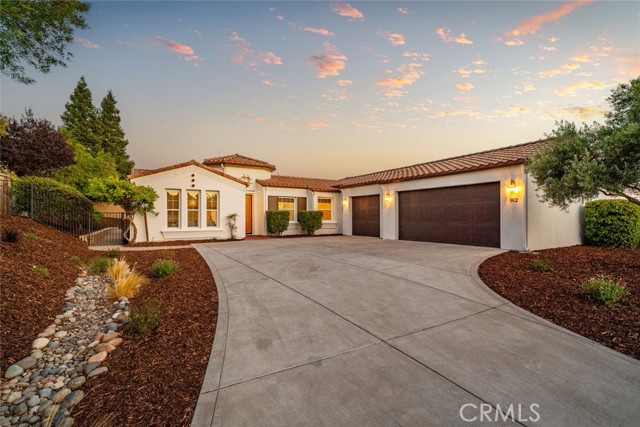 Detail Gallery Image 2 of 51 For 912 Salida Del Sol, Paso Robles,  CA 93446 - 4 Beds | 2/1 Baths