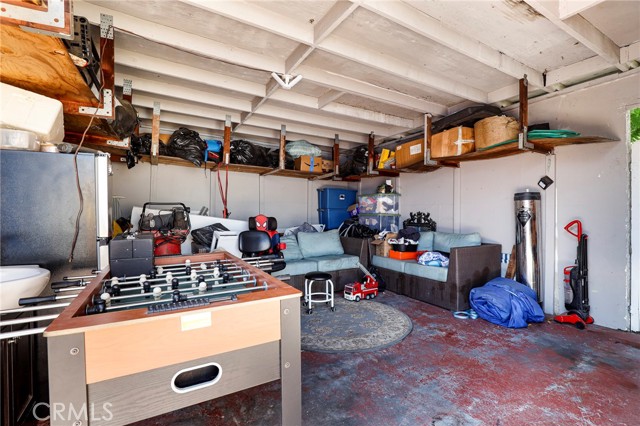 7545 White Oak Avenue, Reseda CA: https://media.crmls.org/medias/c6a15111-9b83-4ac0-b17c-5a65fd3f6ca8.jpg