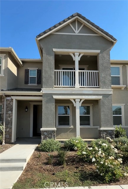 4113 E Coronado Privado, Ontario CA: https://media.crmls.org/medias/c6a1b1a8-98ab-4fde-b12b-a1b323610caa.jpg