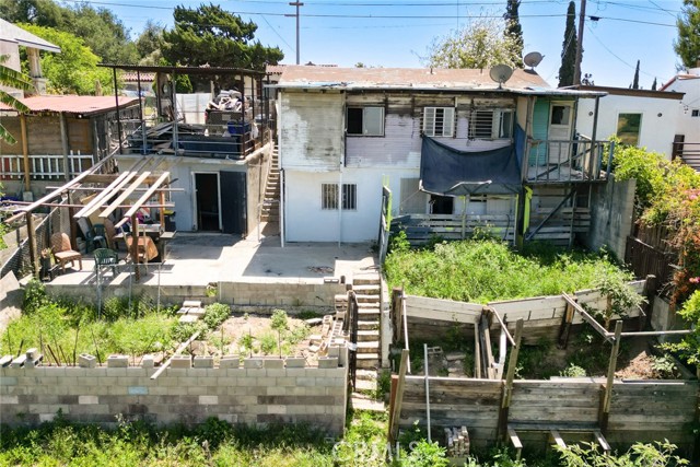 Detail Gallery Image 3 of 4 For 3117 Amethyst St, Los Angeles,  CA 90032 - 2 Beds | 1 Baths